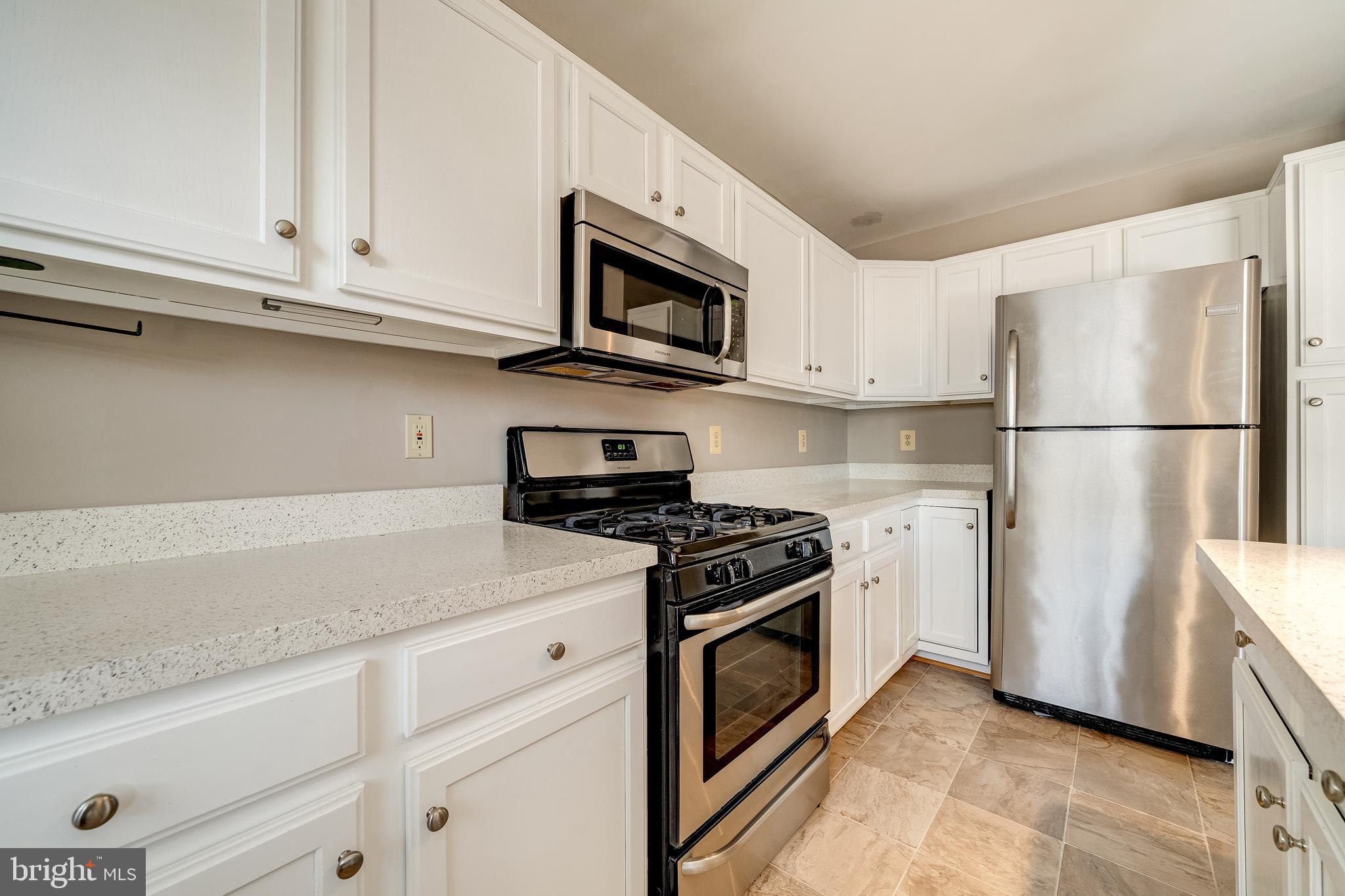 BRIDLEWOOD - Residential Lease