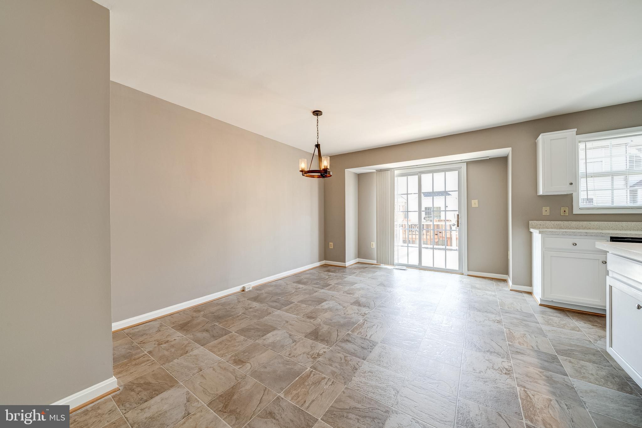 BRIDLEWOOD - Residential Lease