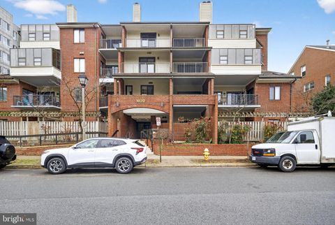 1020 N STAFFORD STREET 203 ARLINGTON VA 22201