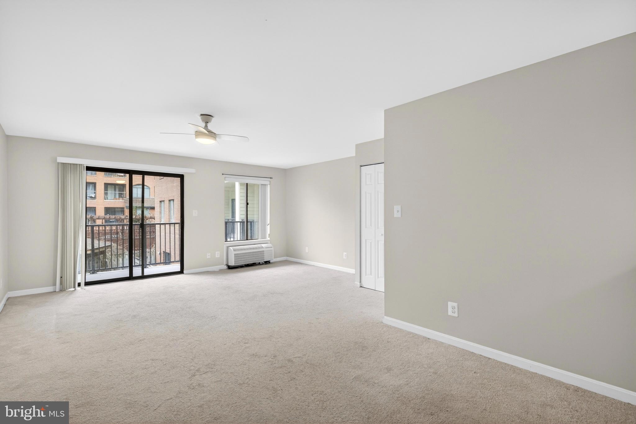 1020 N STAFFORD STREET 203