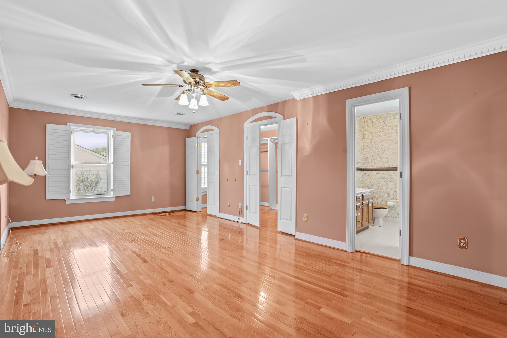 RIDGE POINTE - Residential