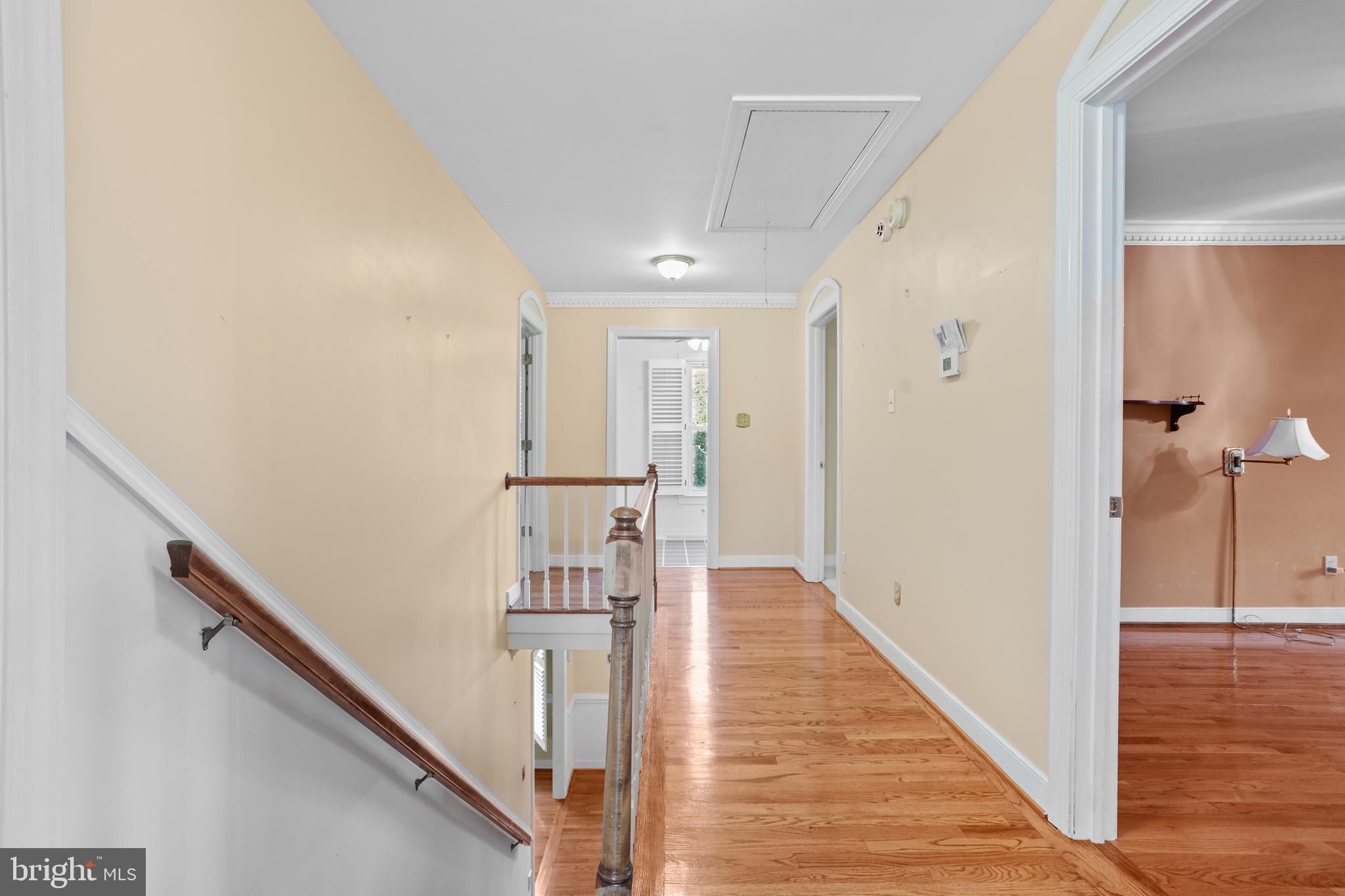 RIDGE POINTE - Residential