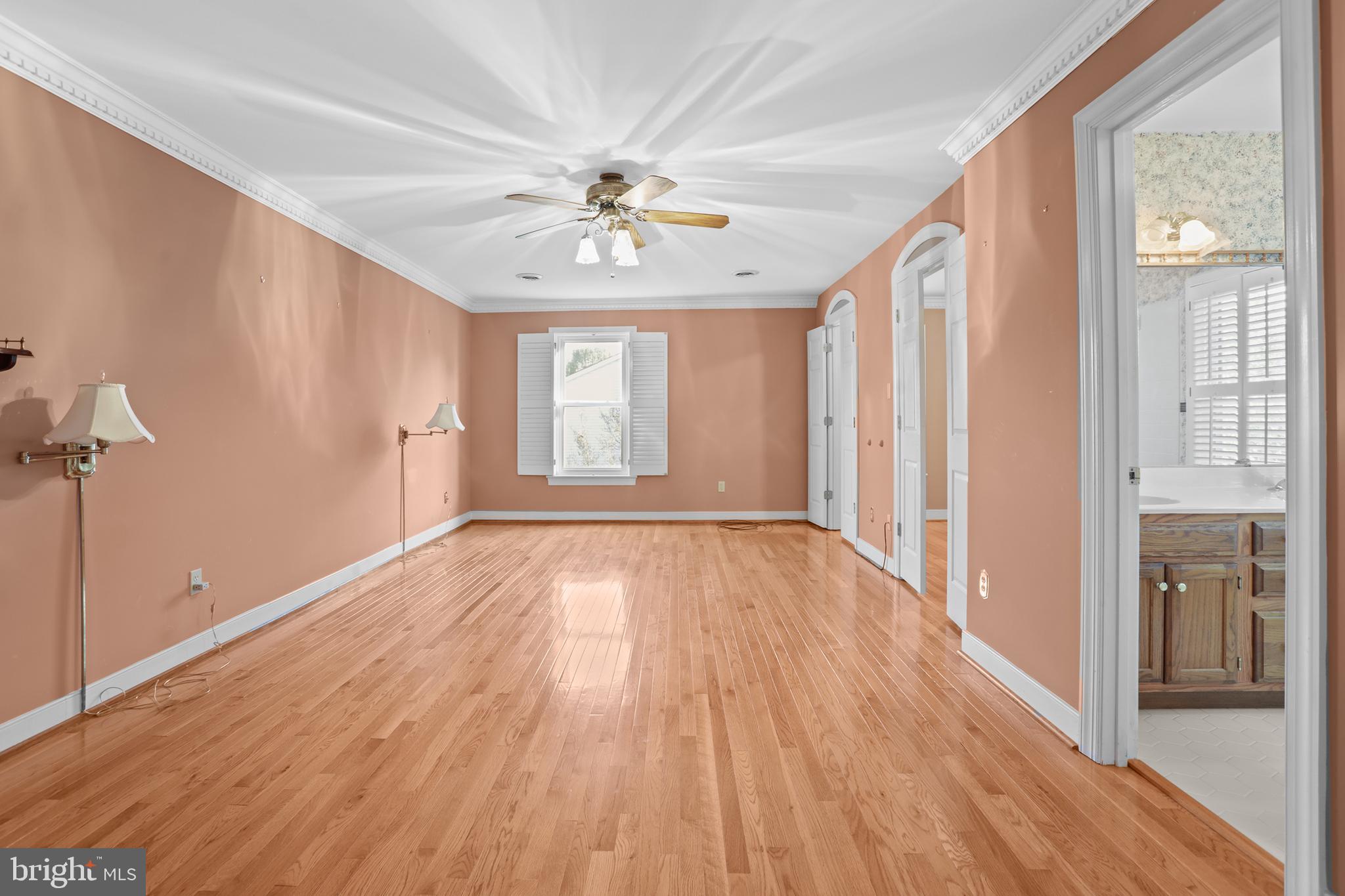 RIDGE POINTE - Residential