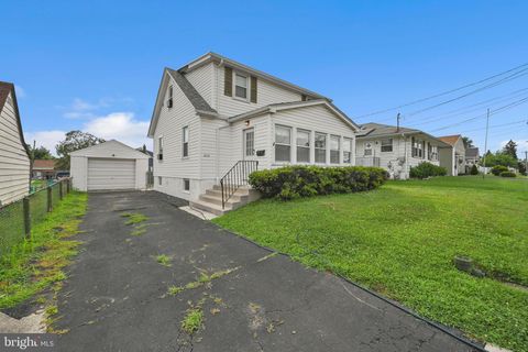 Photo of 1212 Anderson Avenue, MARCUS HOOK, PA 19061 (MLS # PADE2120206)
