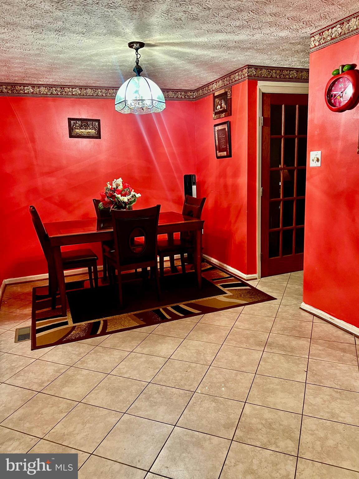 WOODBRIDGE CENTER - Residential