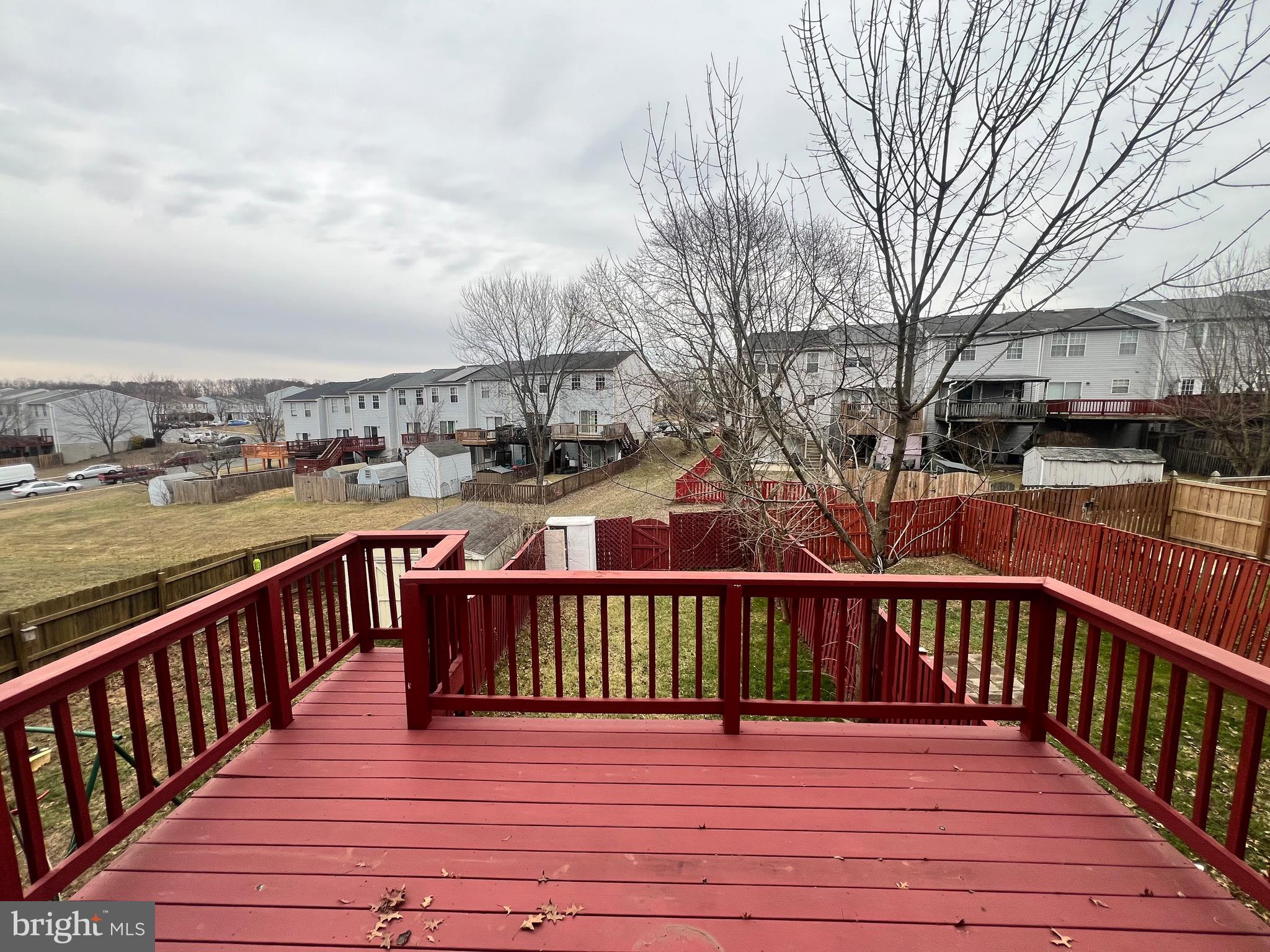 WOODBRIDGE CENTER - Residential