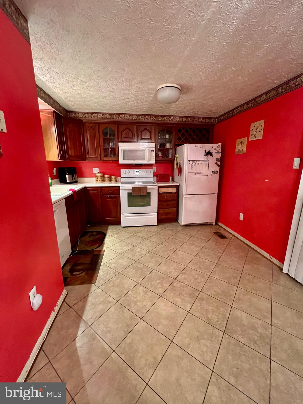 WOODBRIDGE CENTER - Residential