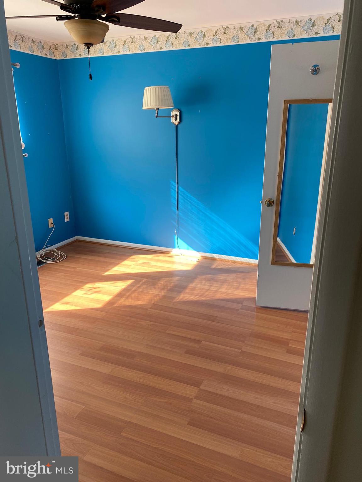 MIDDLE RIVER - Residential Lease