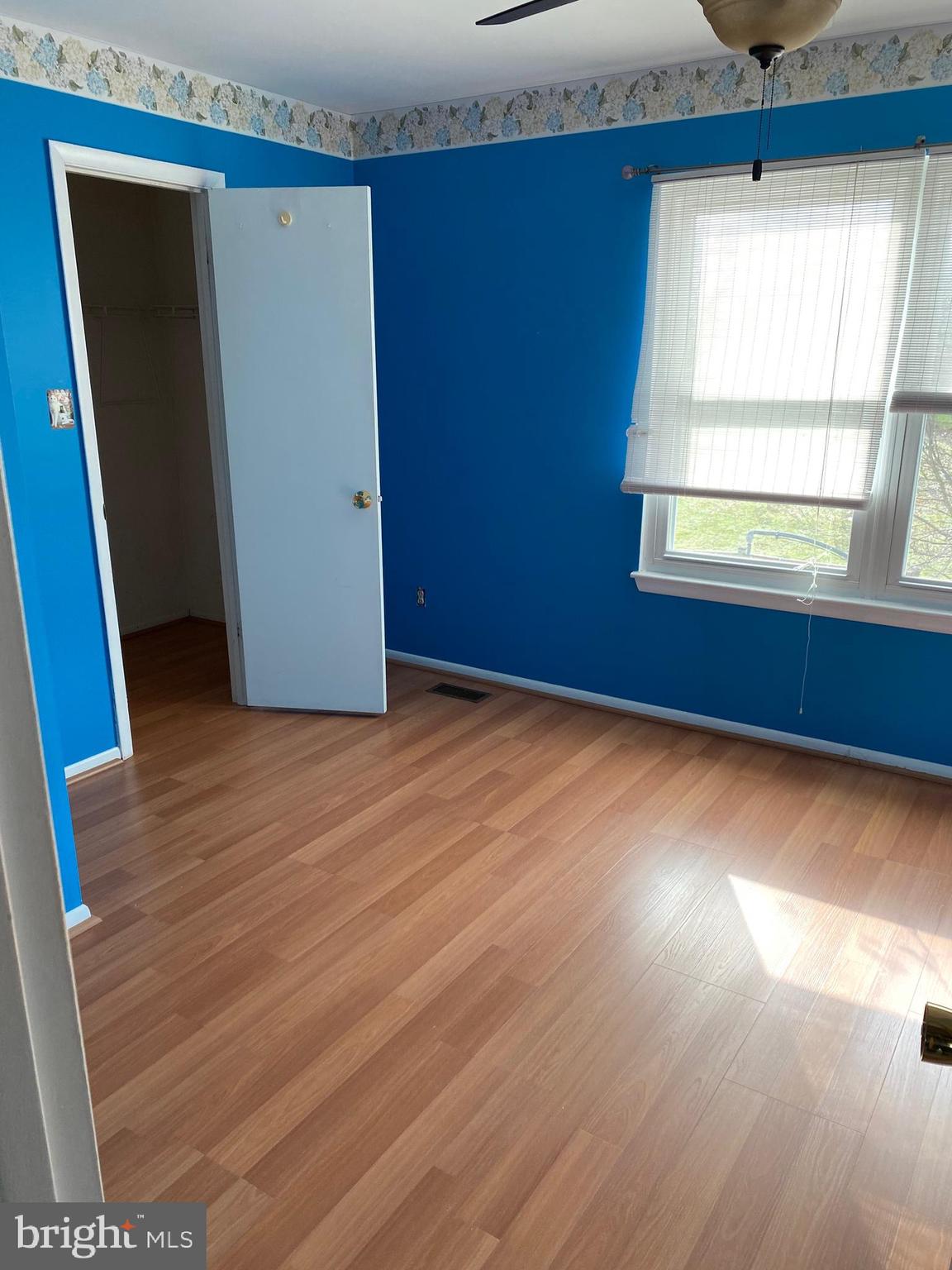 MIDDLE RIVER - Residential Lease