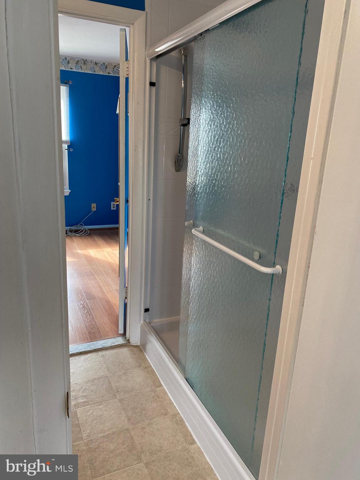 MIDDLE RIVER - Residential Lease