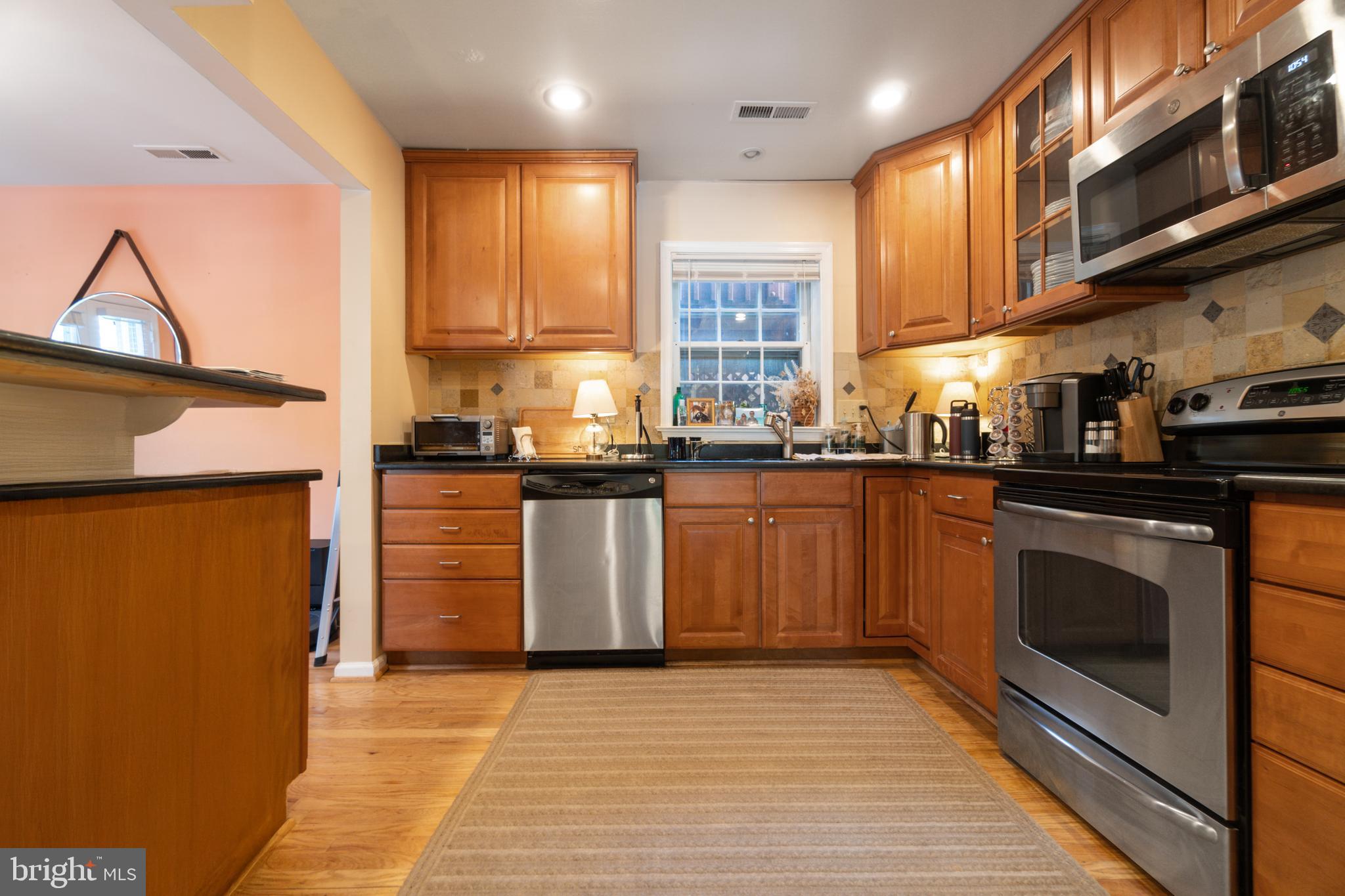 4852 BRADLEY BOULEVARD 224