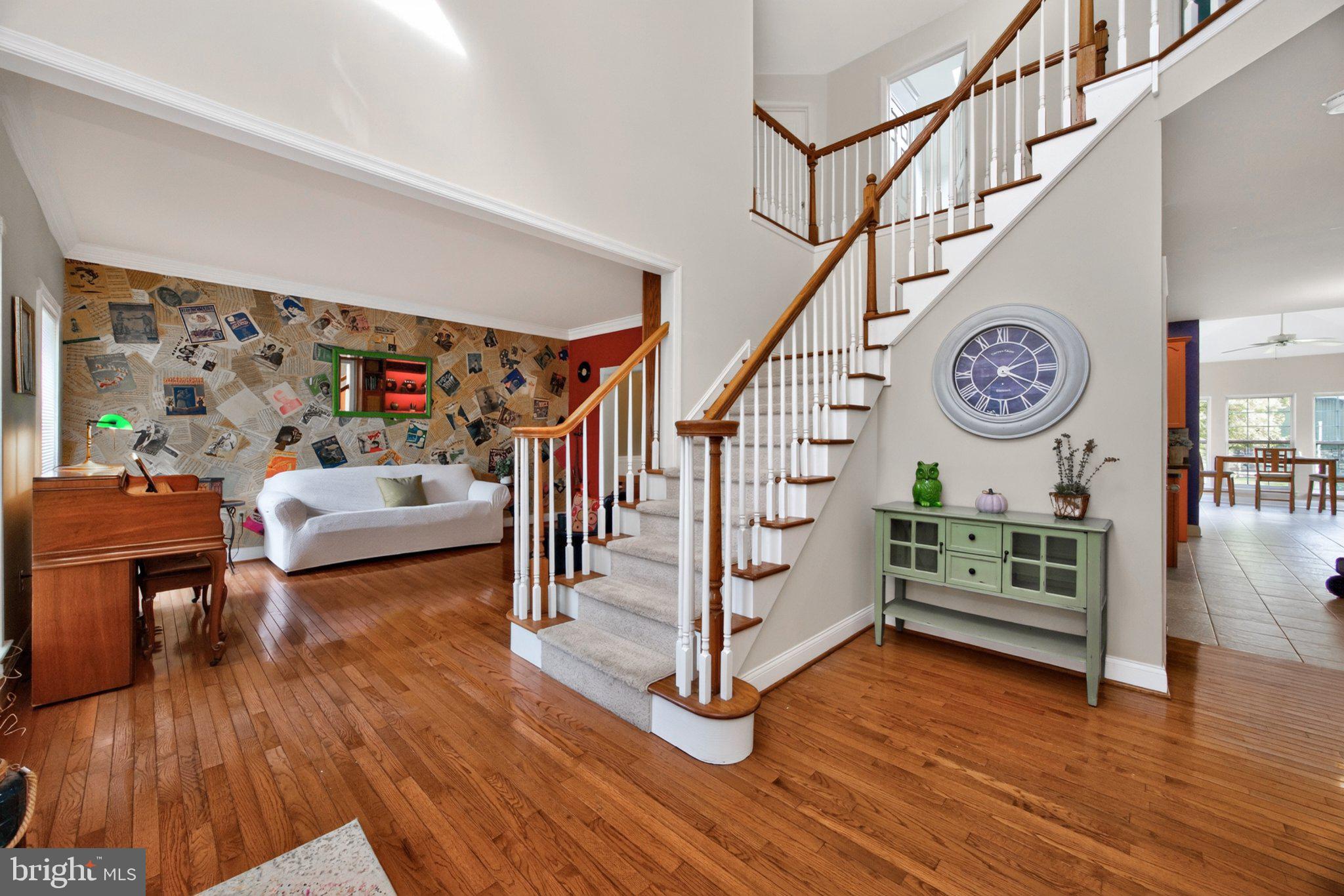 3831 VICTORIA DRIVE