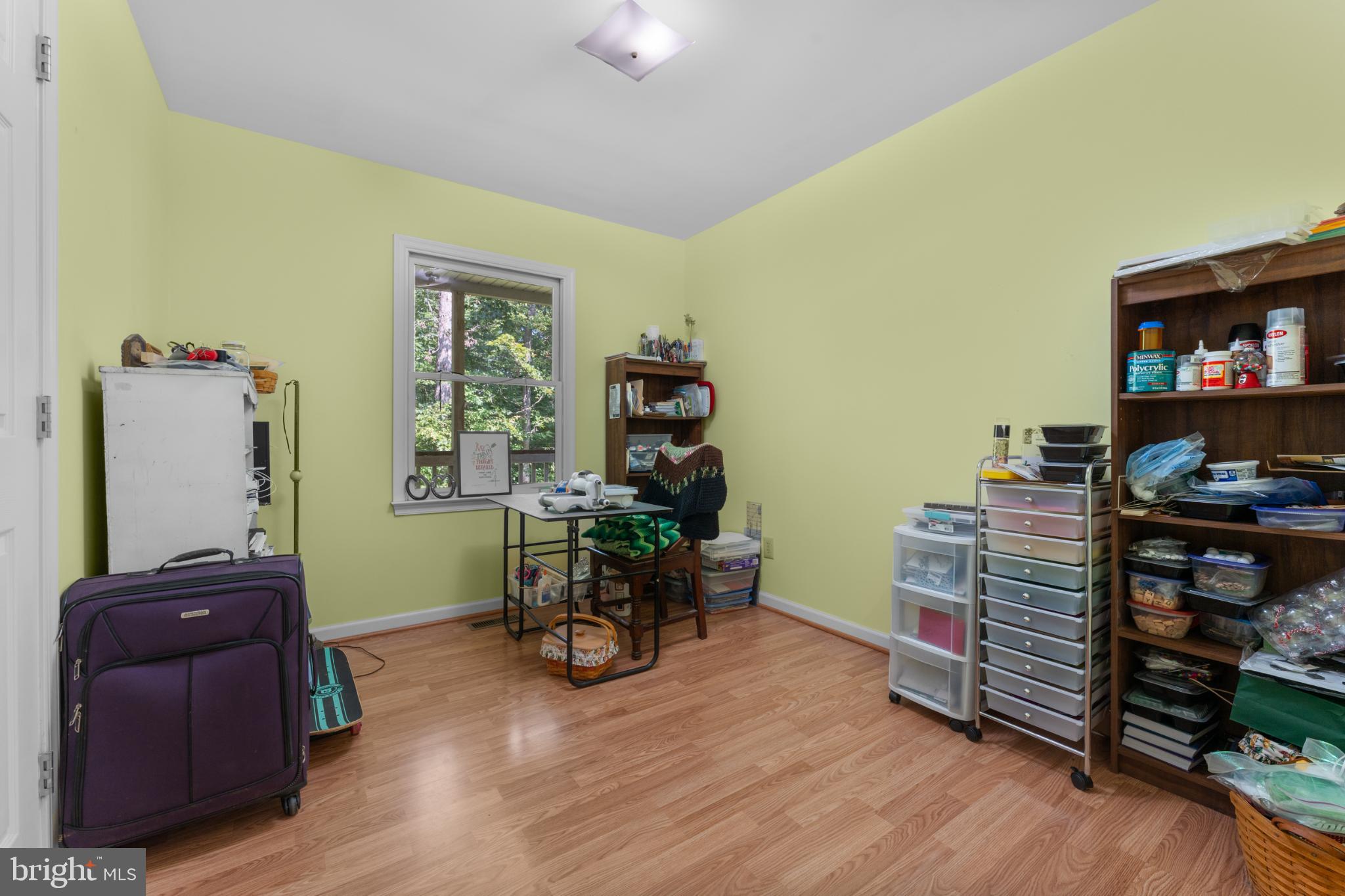 GORDON OAKS - Residential