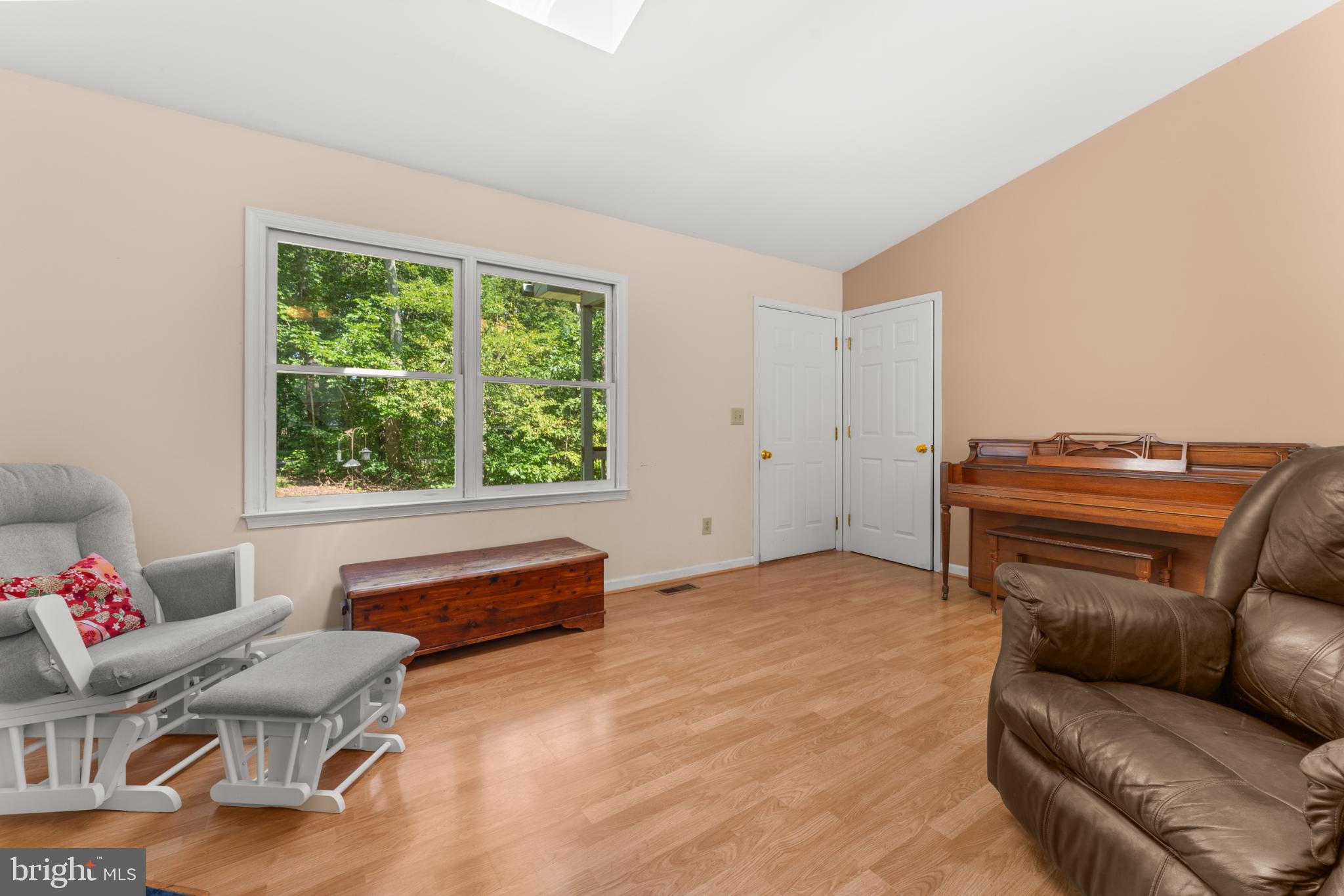 GORDON OAKS - Residential