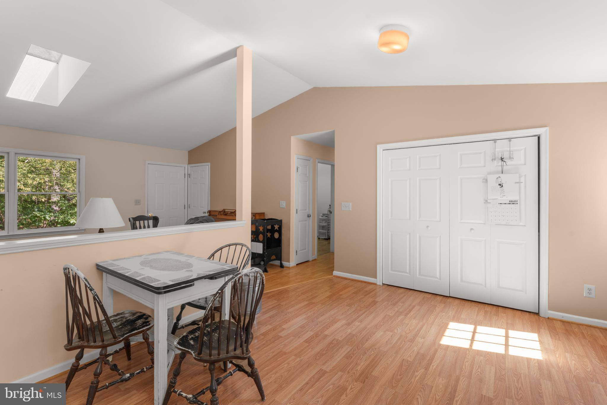 GORDON OAKS - Residential