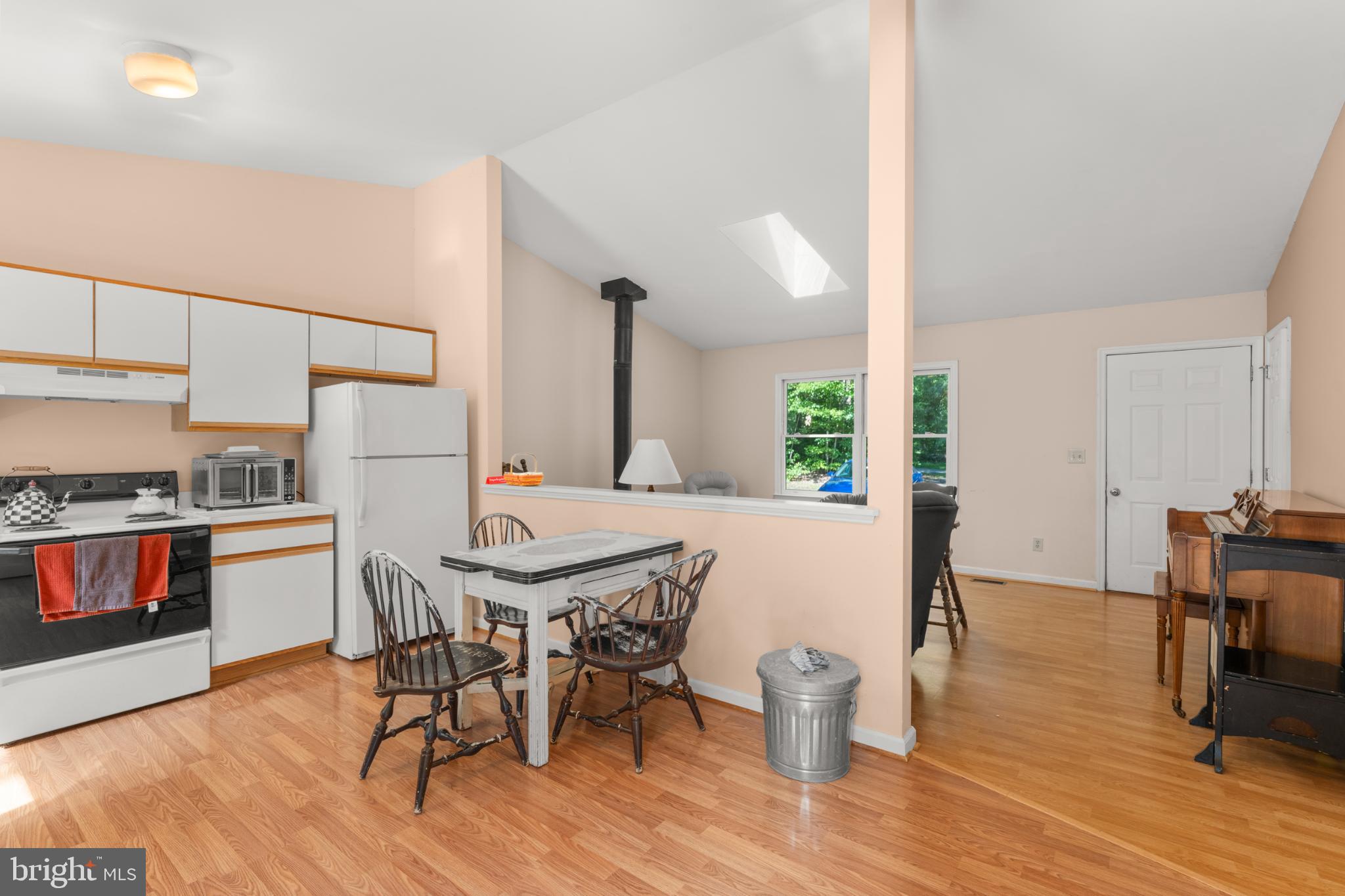 GORDON OAKS - Residential