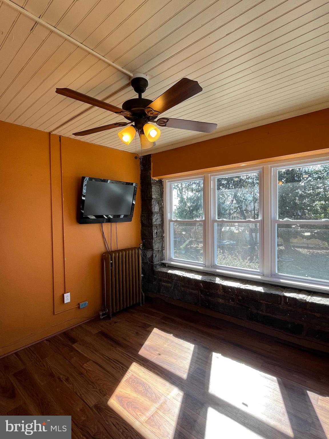 YEADON - Residential