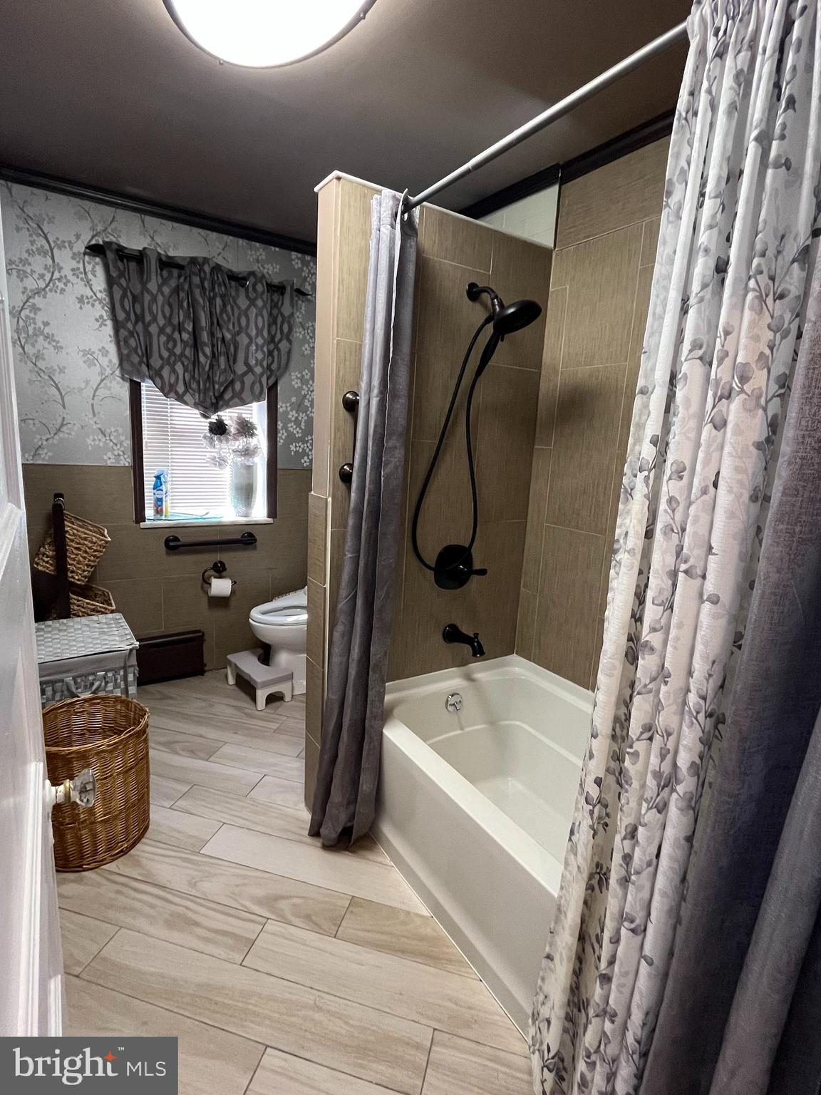 YEADON - Residential