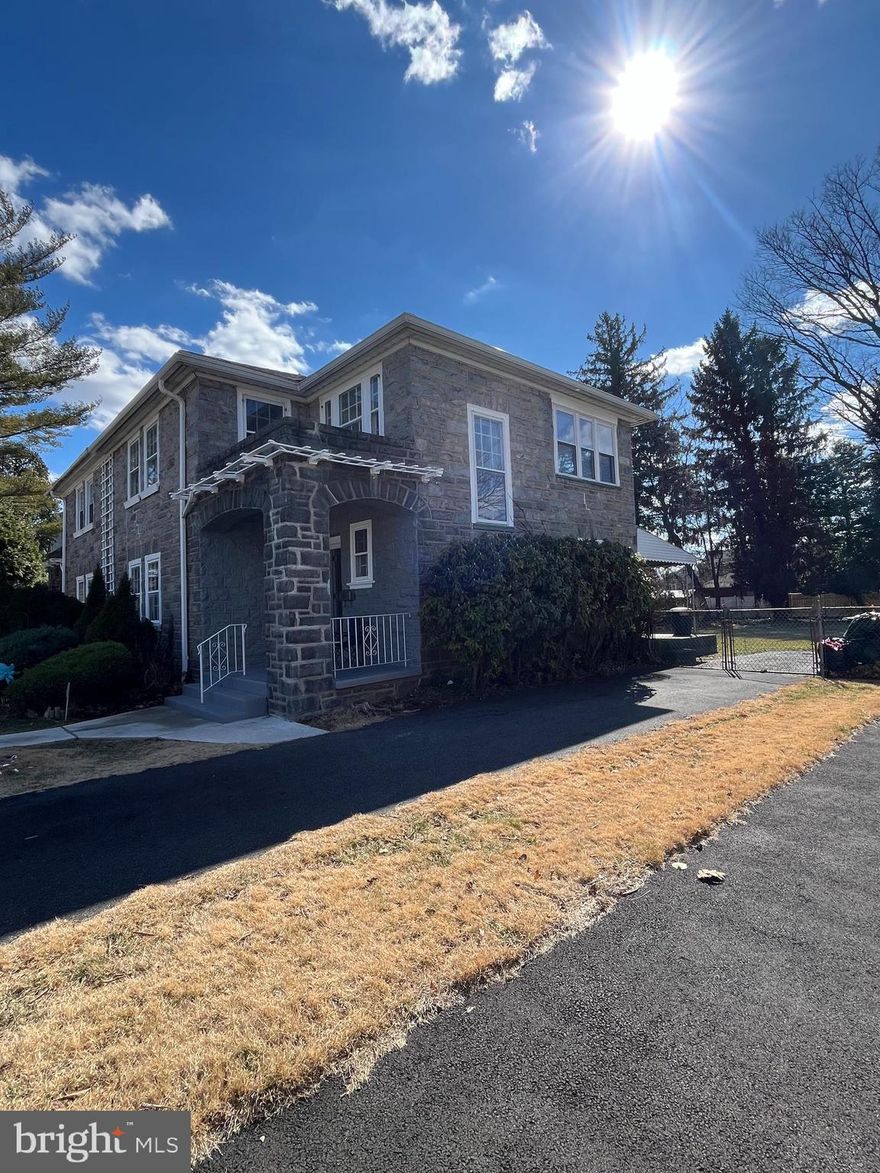 Enter this newly renovated twin detached home with its stone floor foyer,  into the French double doors, into the main living room with stone fireplace.  Enjoy family dinner in the large dining room or eat-in kitchen.  Cook family meals in the spacious open kitchen with plenty of counter space.  Walk up the wrap around, sunlight staircase to 4 spacious bedrooms and sitting room.