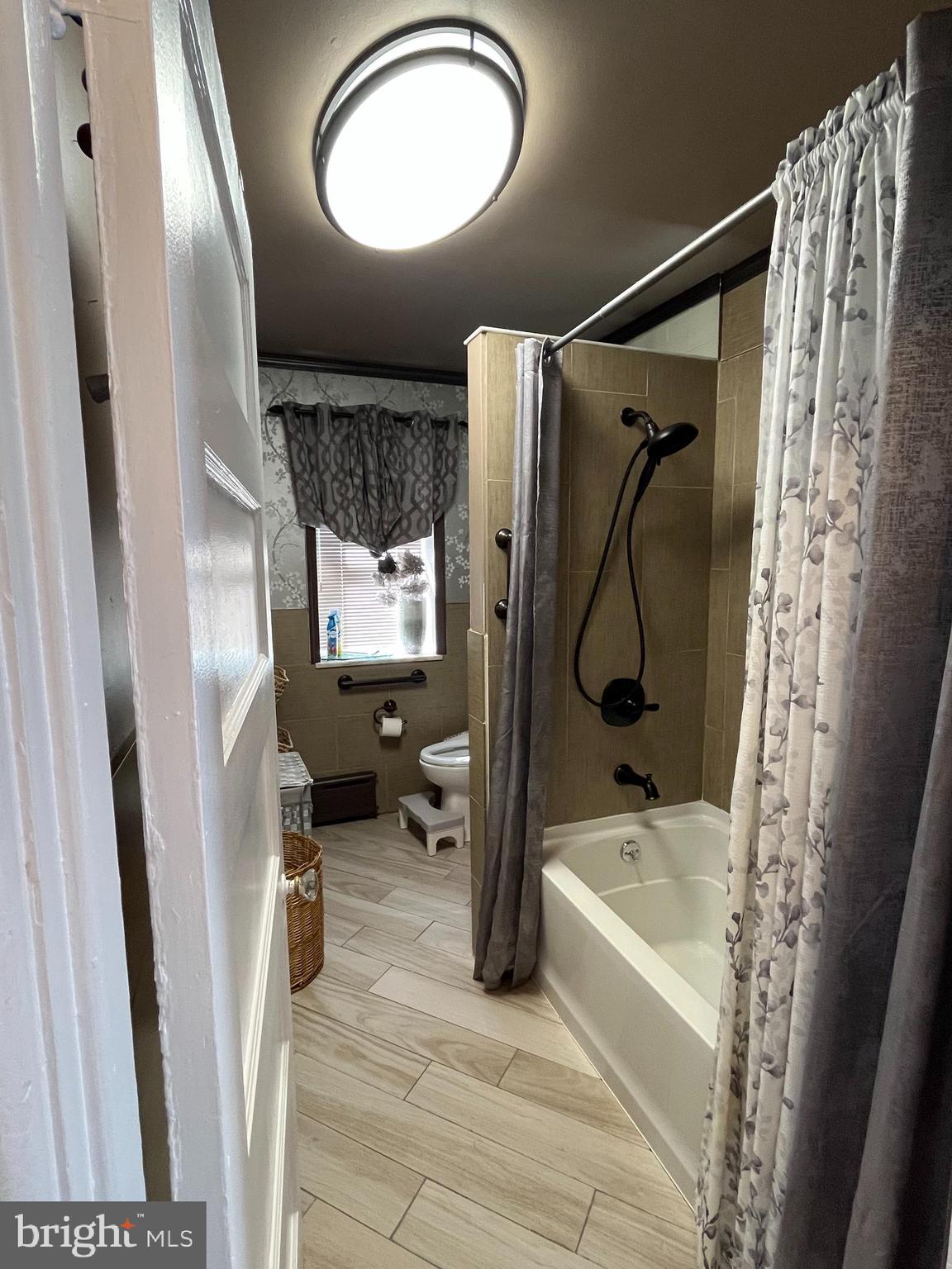 YEADON - Residential