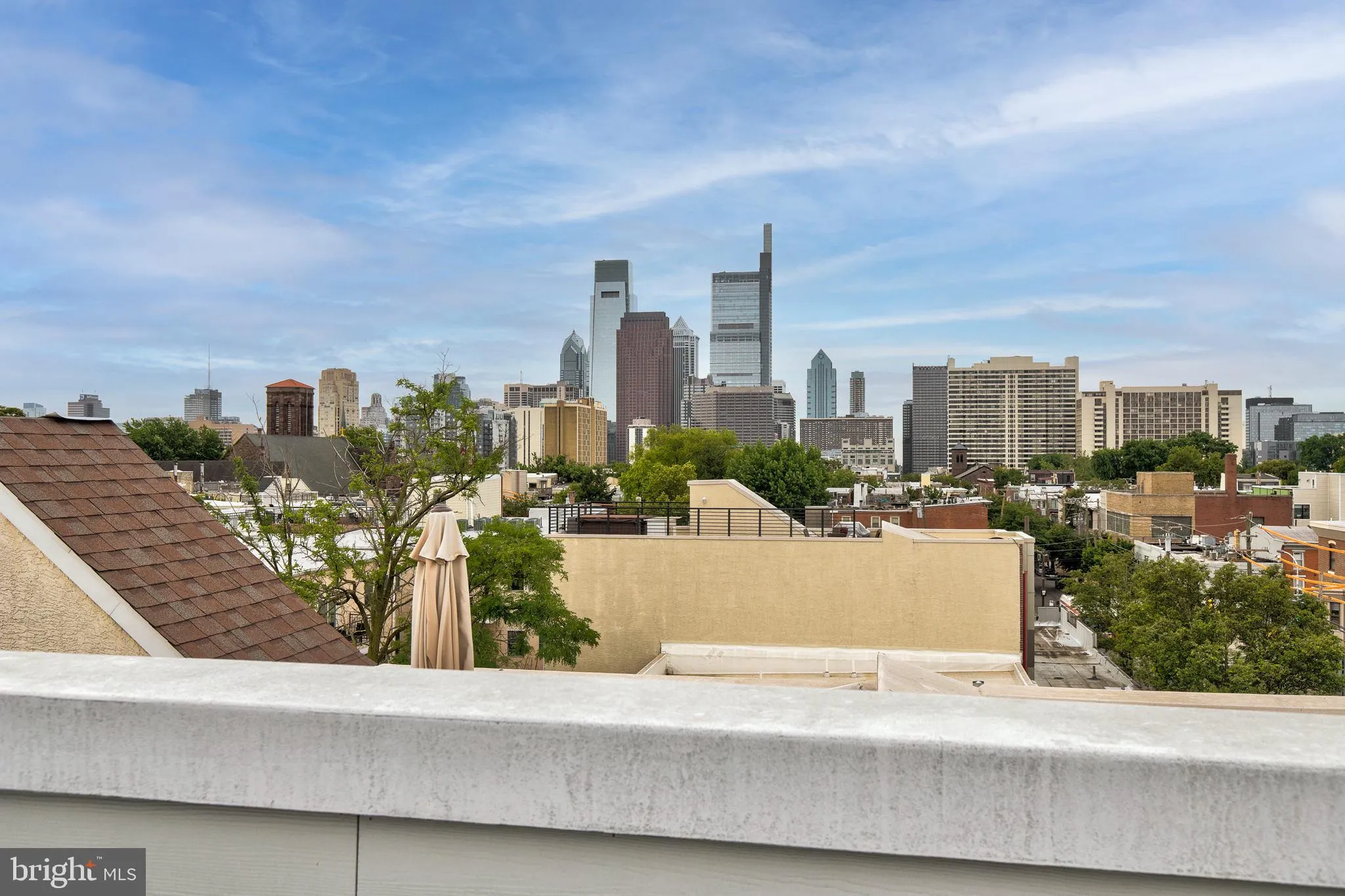 Philadelphia, Pennsylvania 19130, United States, 2 Bedrooms Bedrooms, ,3 BathroomsBathrooms,Residential,Contingent,207982