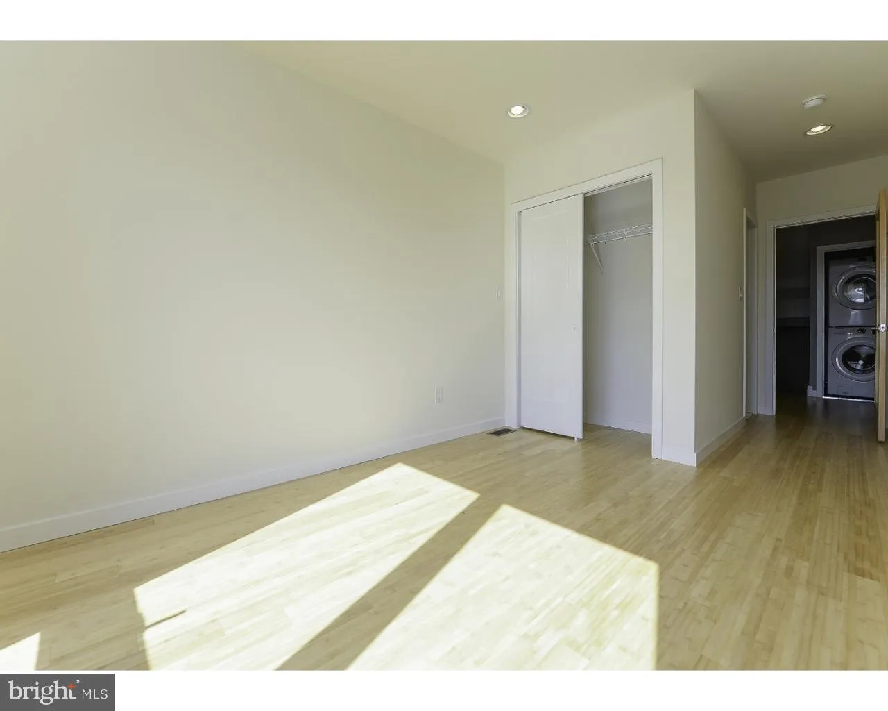 Philadelphia, Pennsylvania 19130, United States, 2 Bedrooms Bedrooms, ,3 BathroomsBathrooms,Residential,Contingent,207982