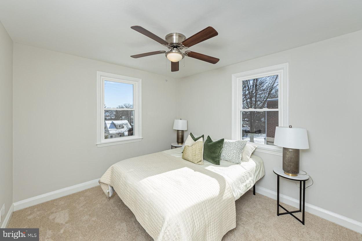 WINDSOR HILLS - Residential