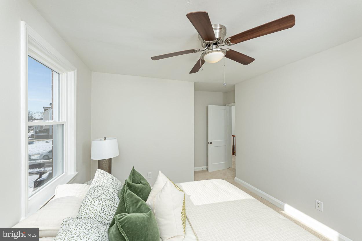 WINDSOR HILLS - Residential