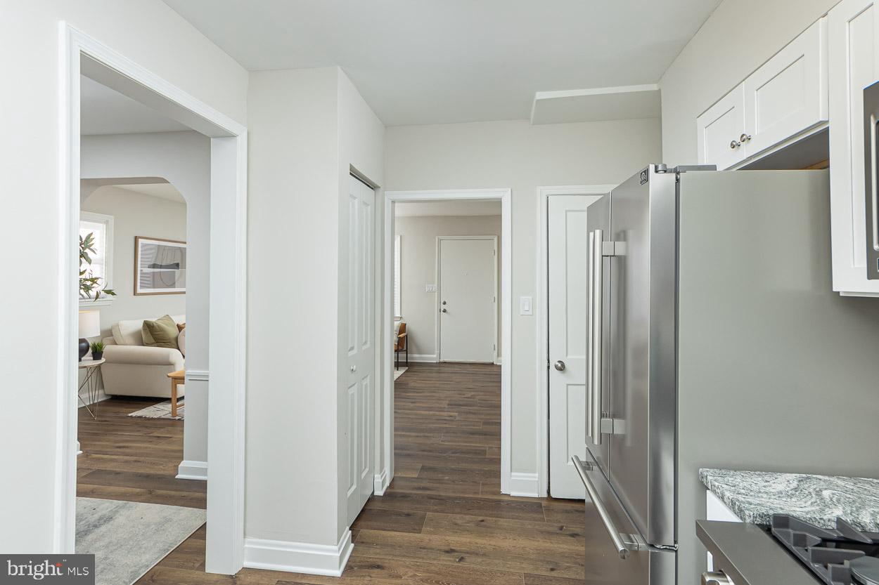 WINDSOR HILLS - Residential