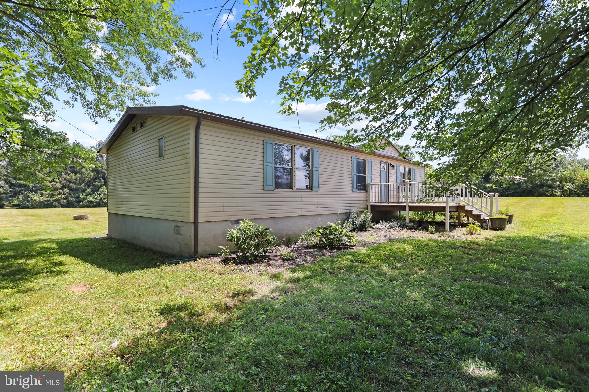 19 REGENCY DRIVE