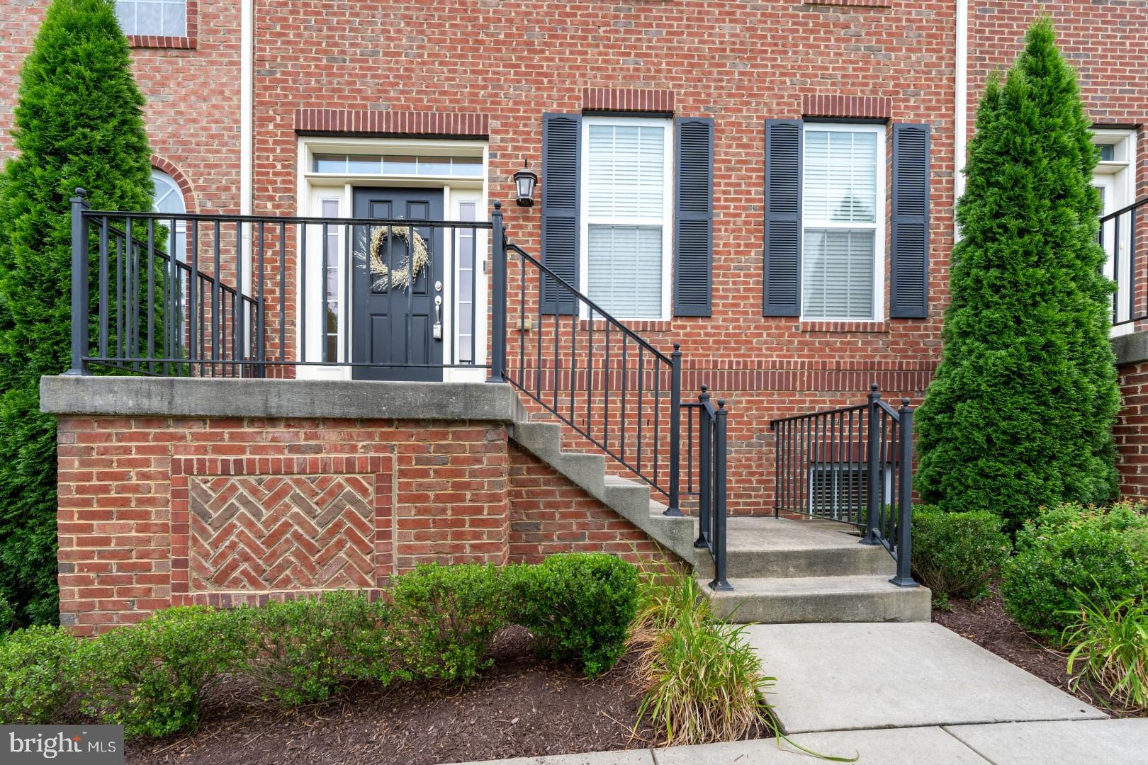 THE ENCLAVE AT ARUNDEL PRESERVE - Residential Lease