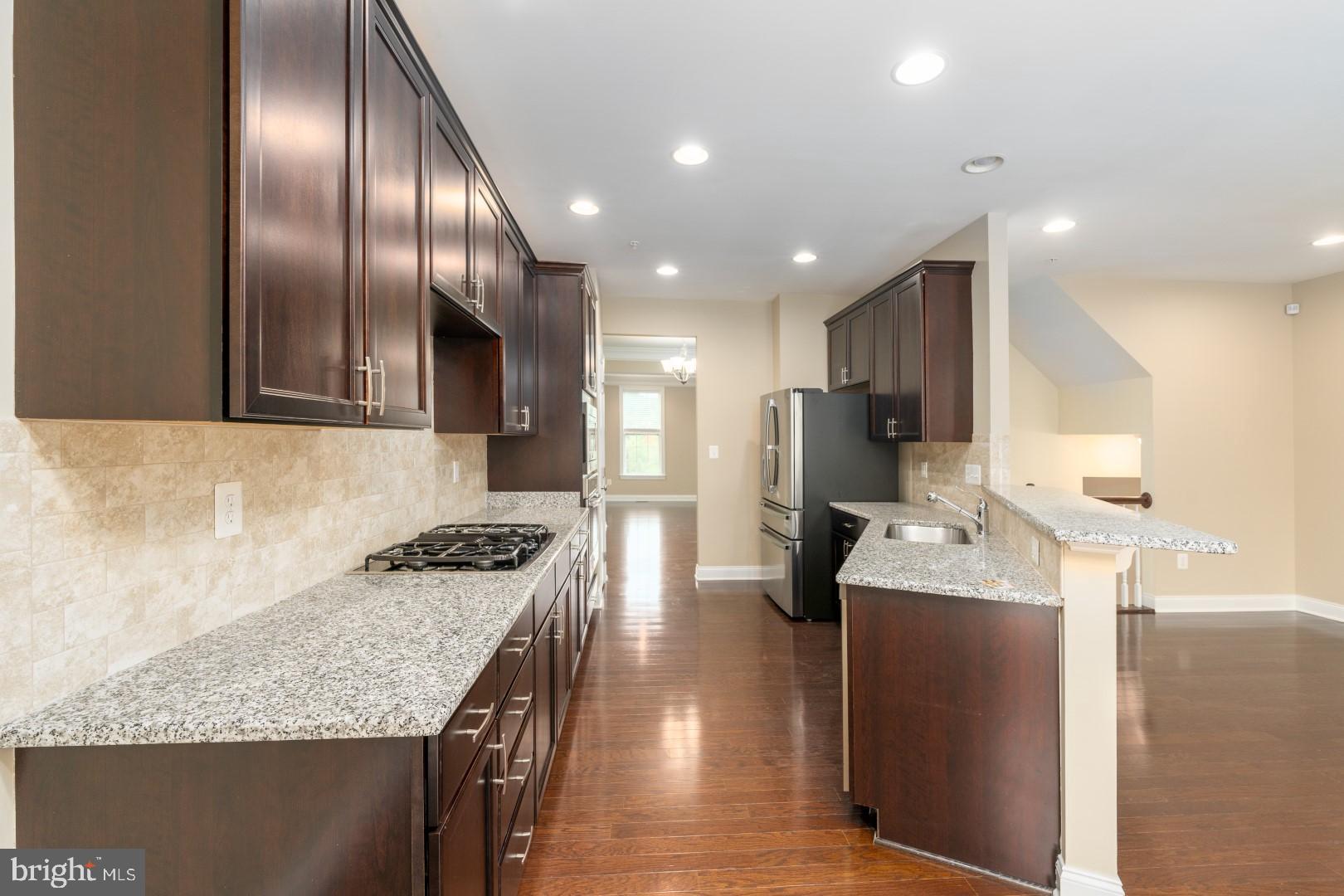 THE ENCLAVE AT ARUNDEL PRESERVE - Residential Lease