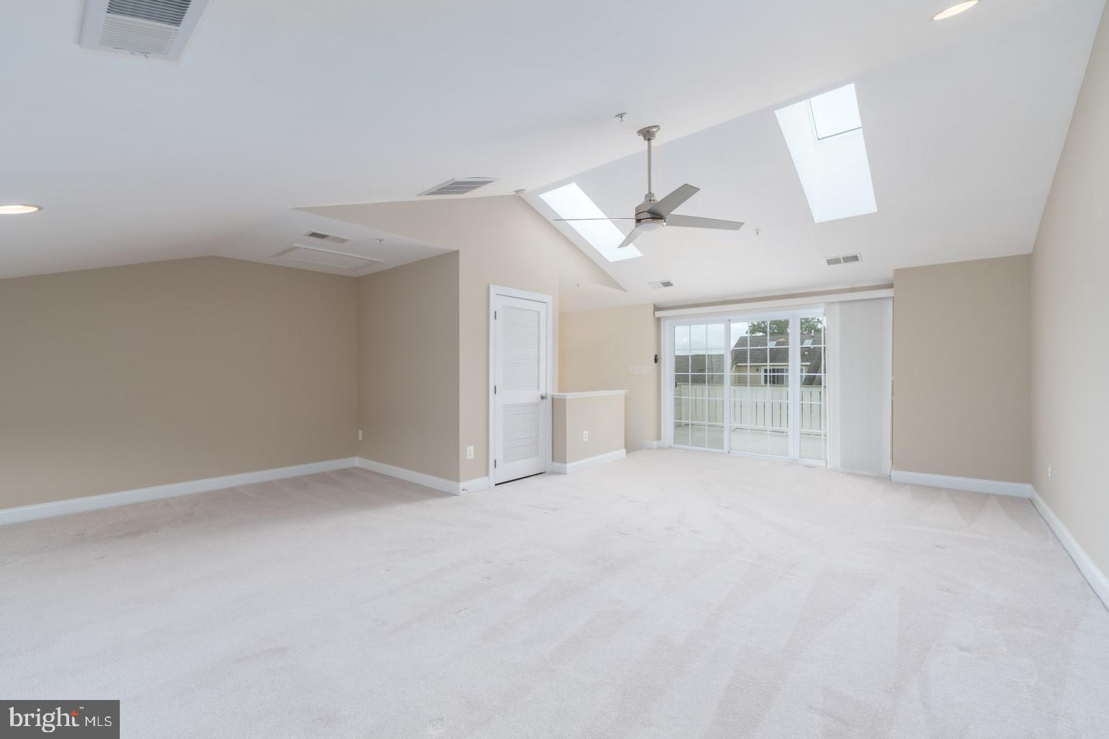 THE ENCLAVE AT ARUNDEL PRESERVE - Residential Lease