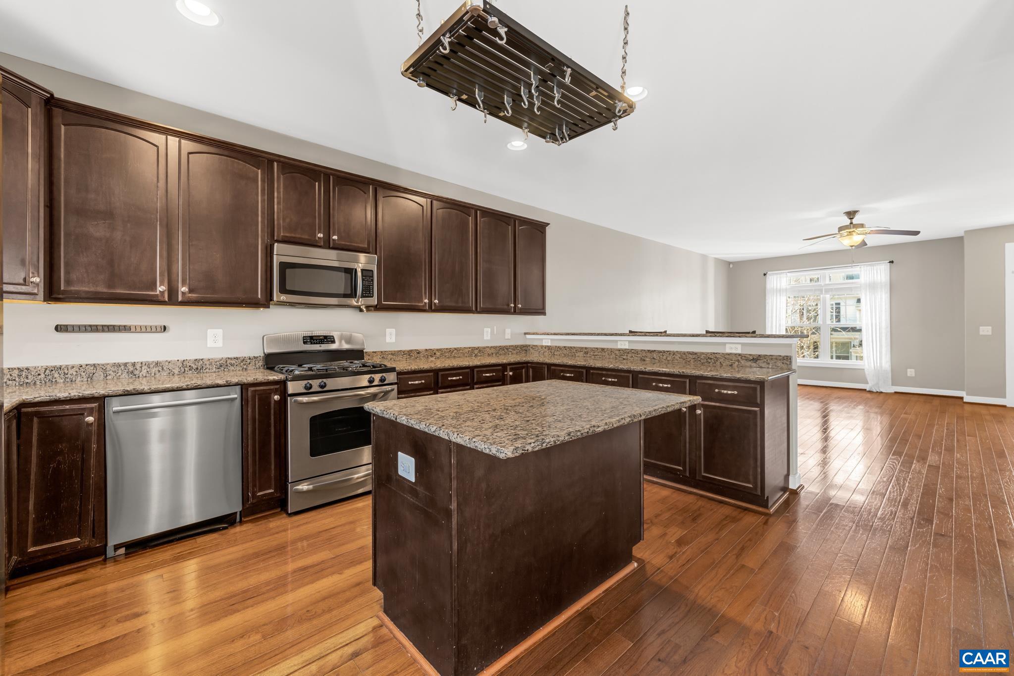 PAVILIONS AT PANTOPS - Residential