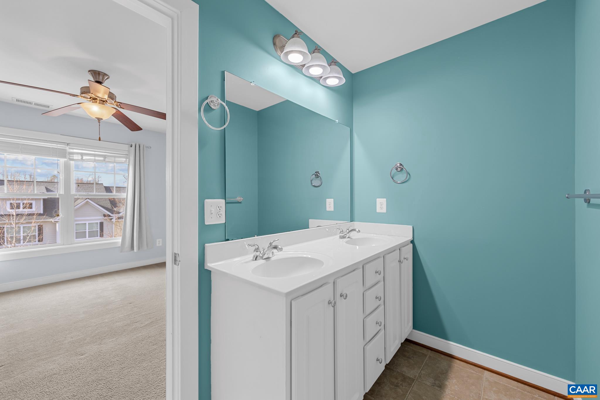 PAVILIONS AT PANTOPS - Residential