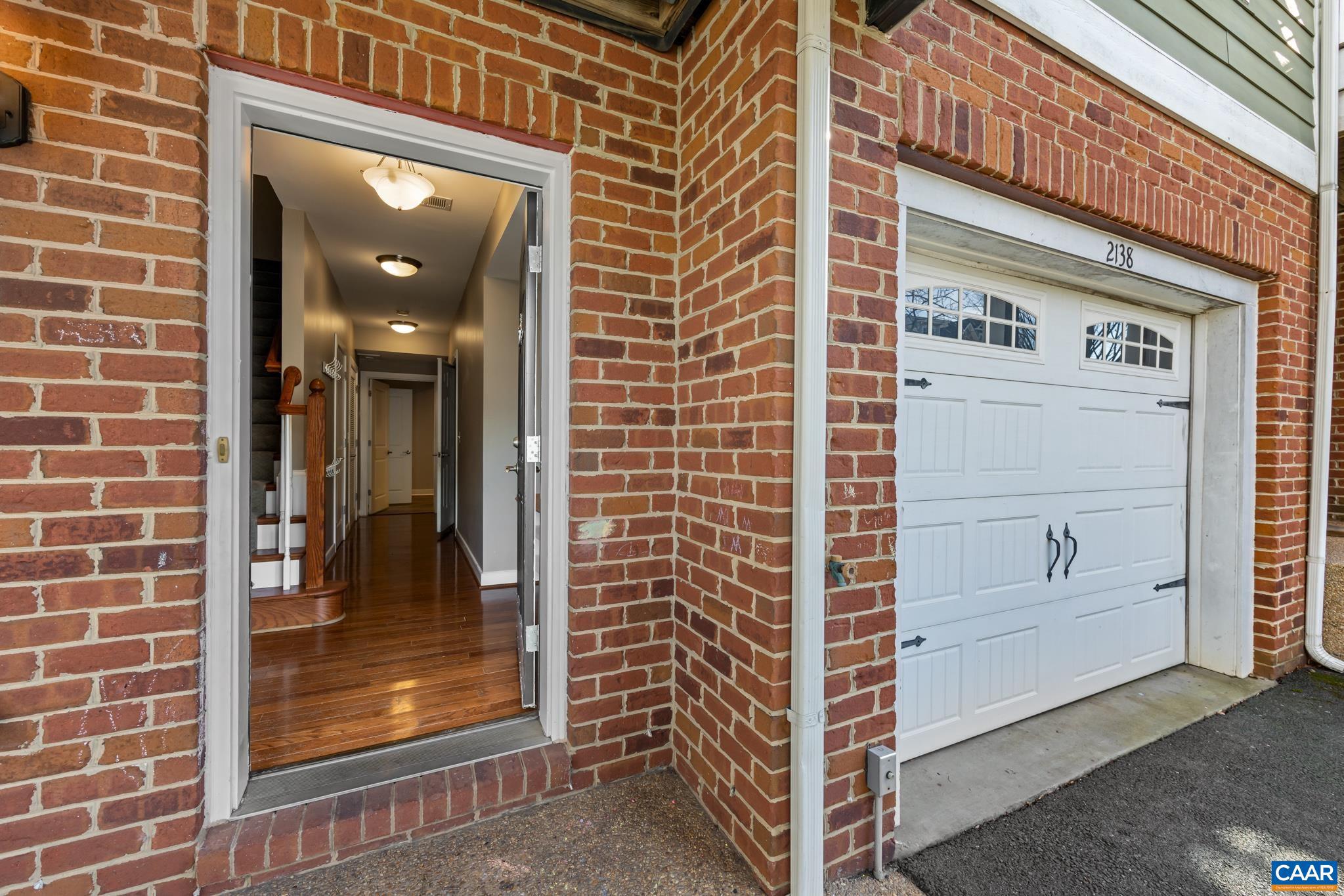 PAVILIONS AT PANTOPS - Residential