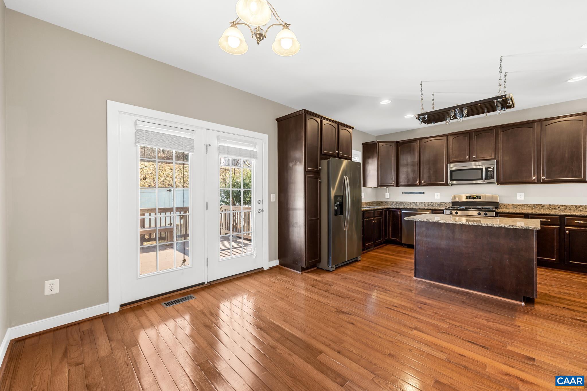 PAVILIONS AT PANTOPS - Residential