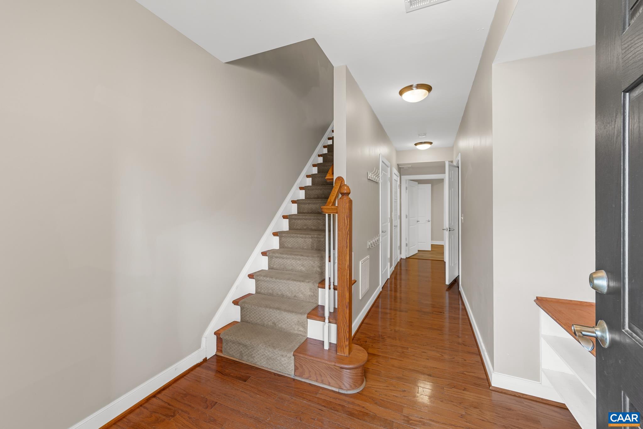 PAVILIONS AT PANTOPS - Residential