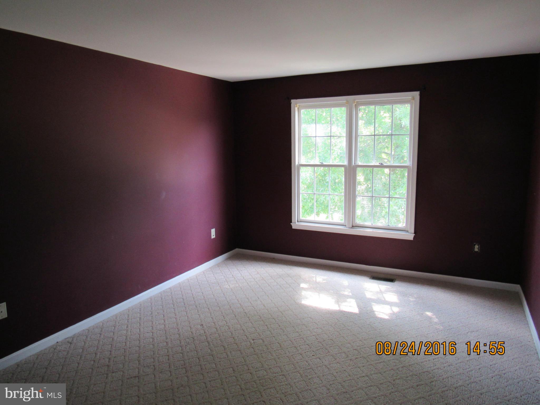 WOODBRIDGE PLAT 4 - Residential