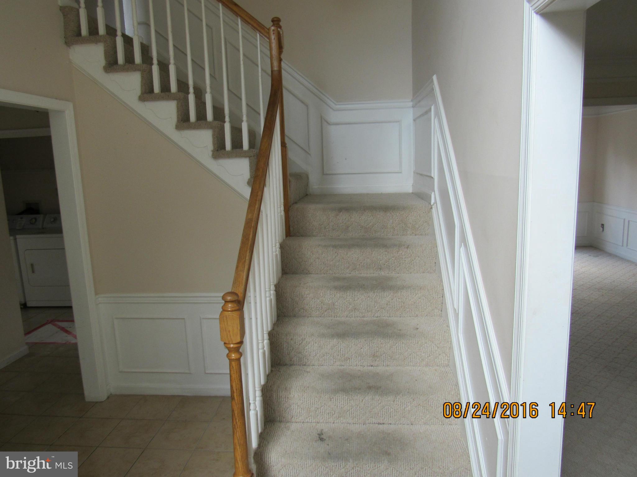 WOODBRIDGE PLAT 4 - Residential