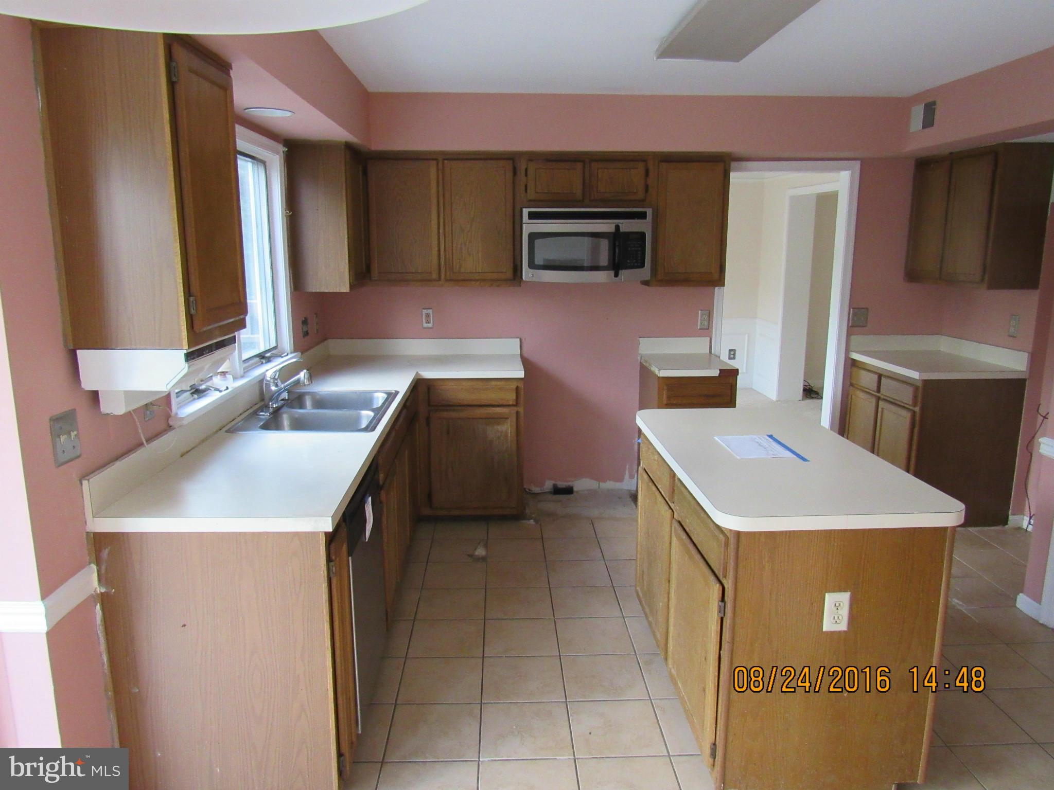 WOODBRIDGE PLAT 4 - Residential