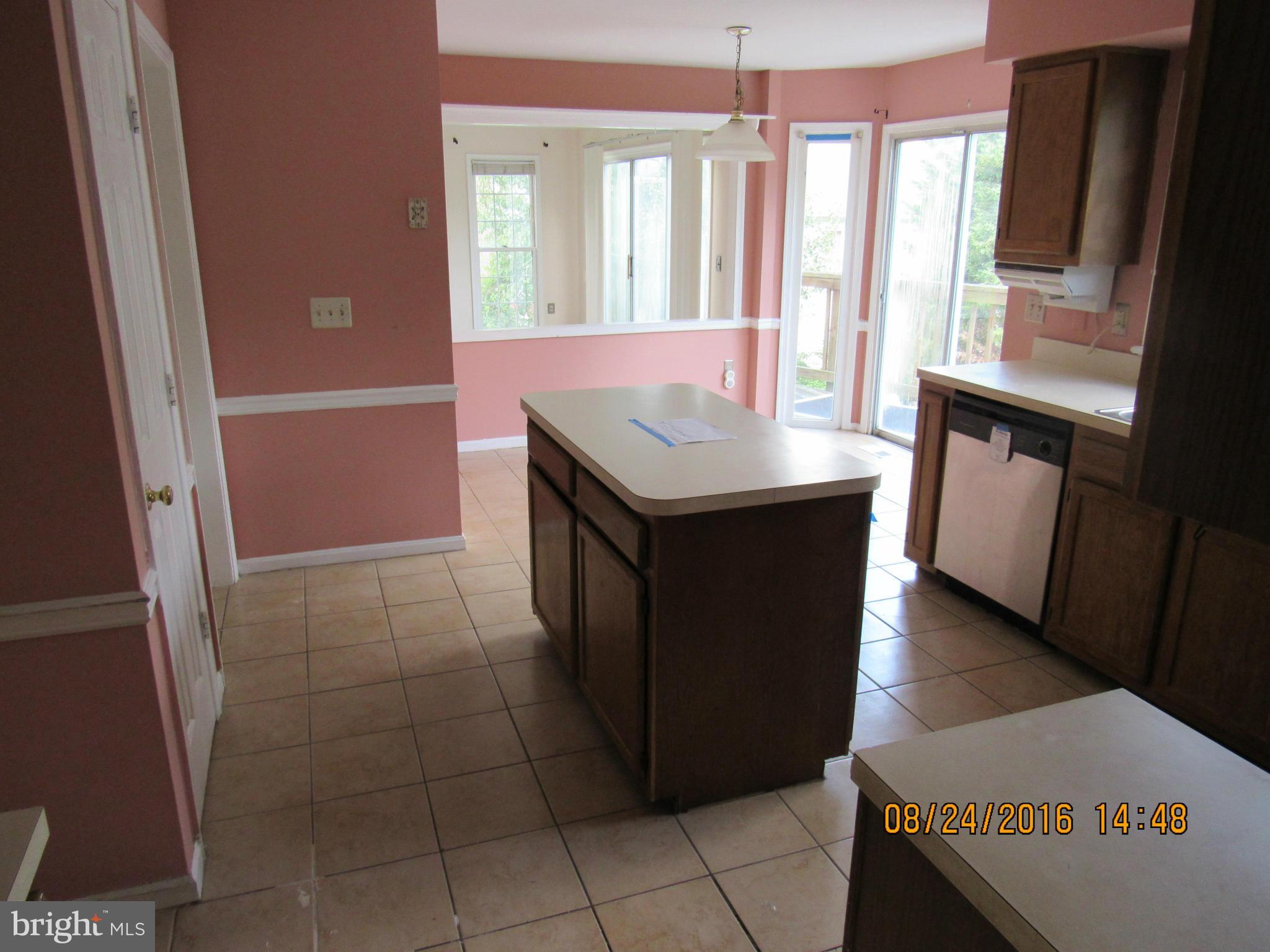 WOODBRIDGE PLAT 4 - Residential