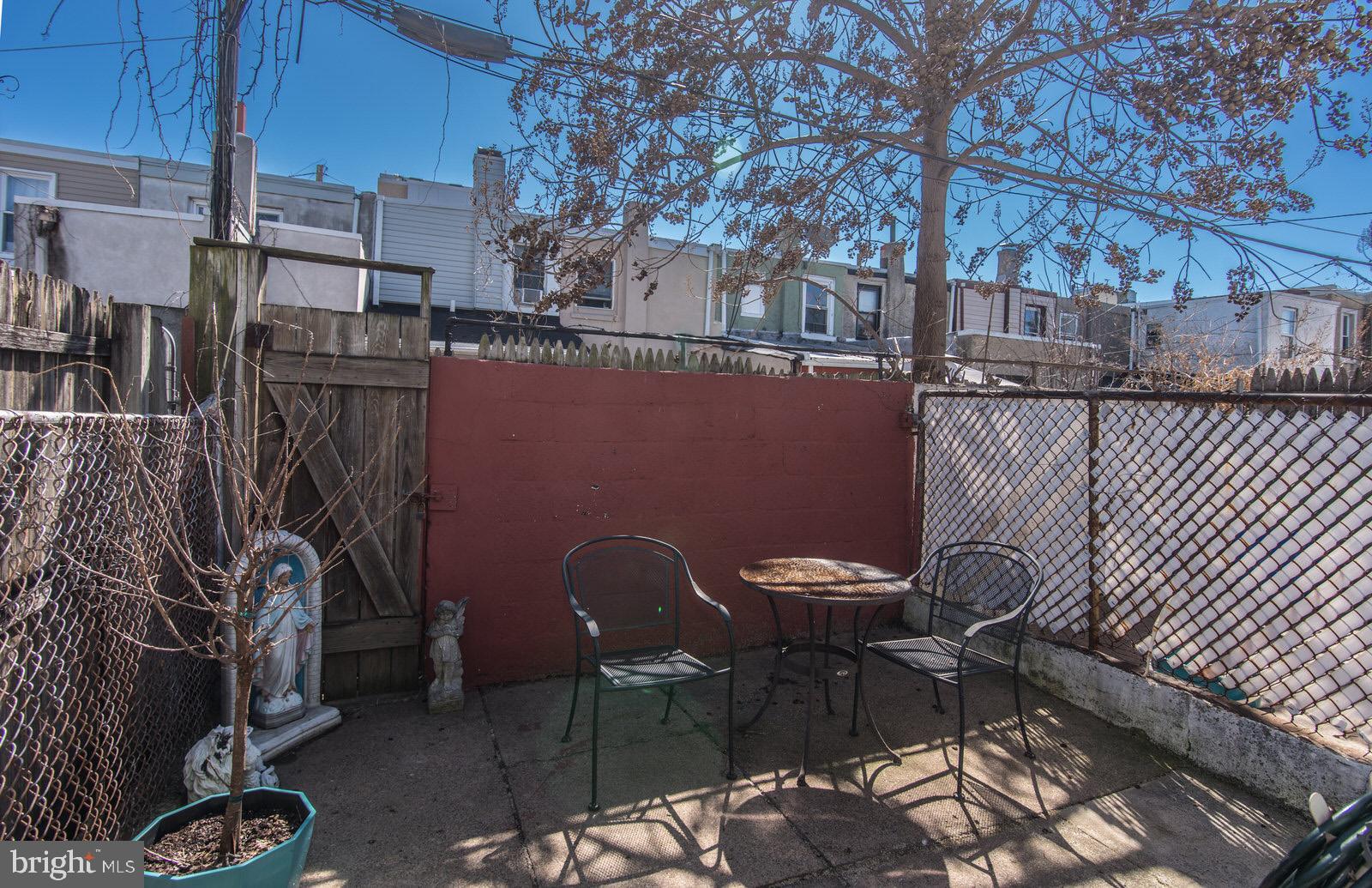 PORT RICHMOND - Residential