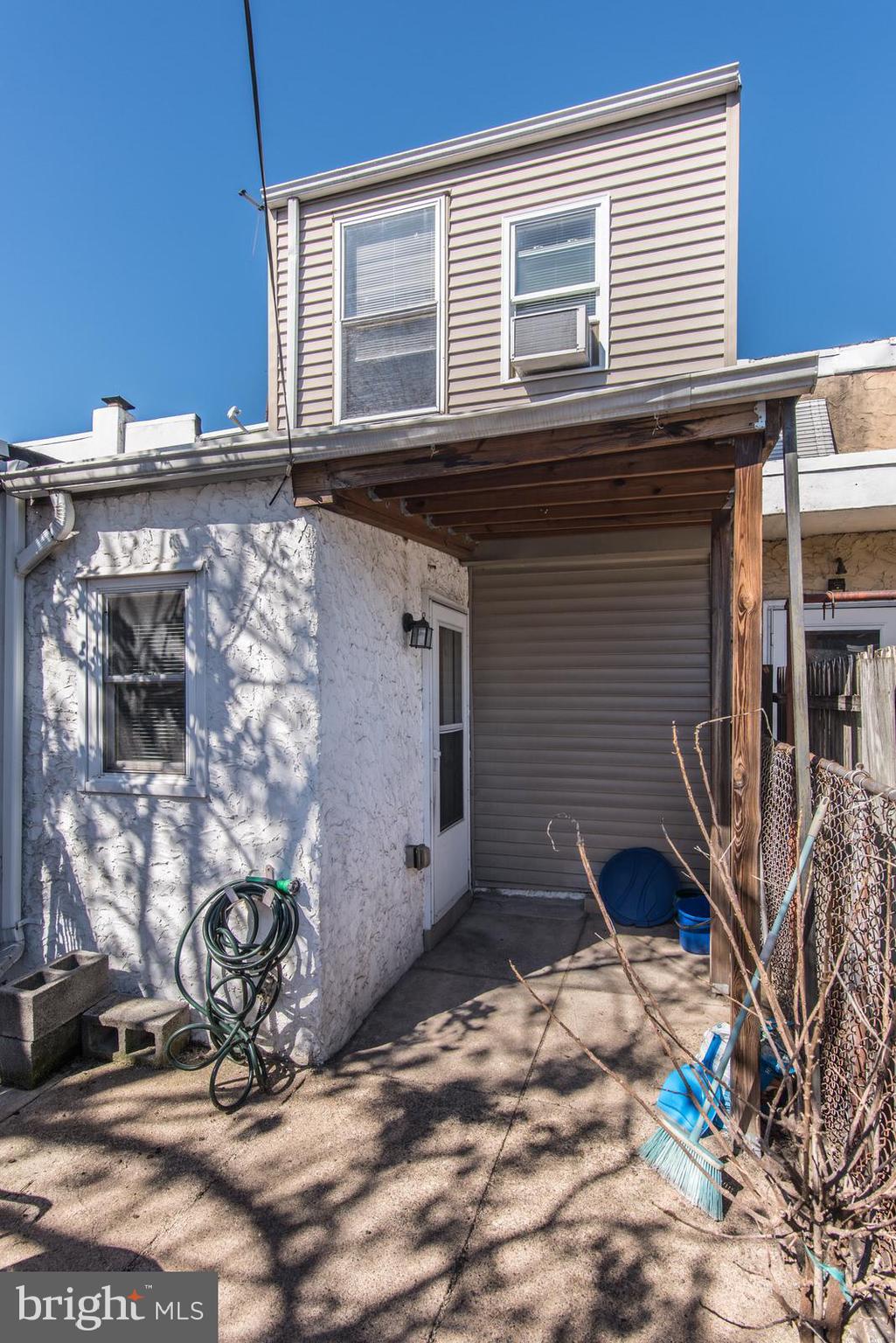 PORT RICHMOND - Residential