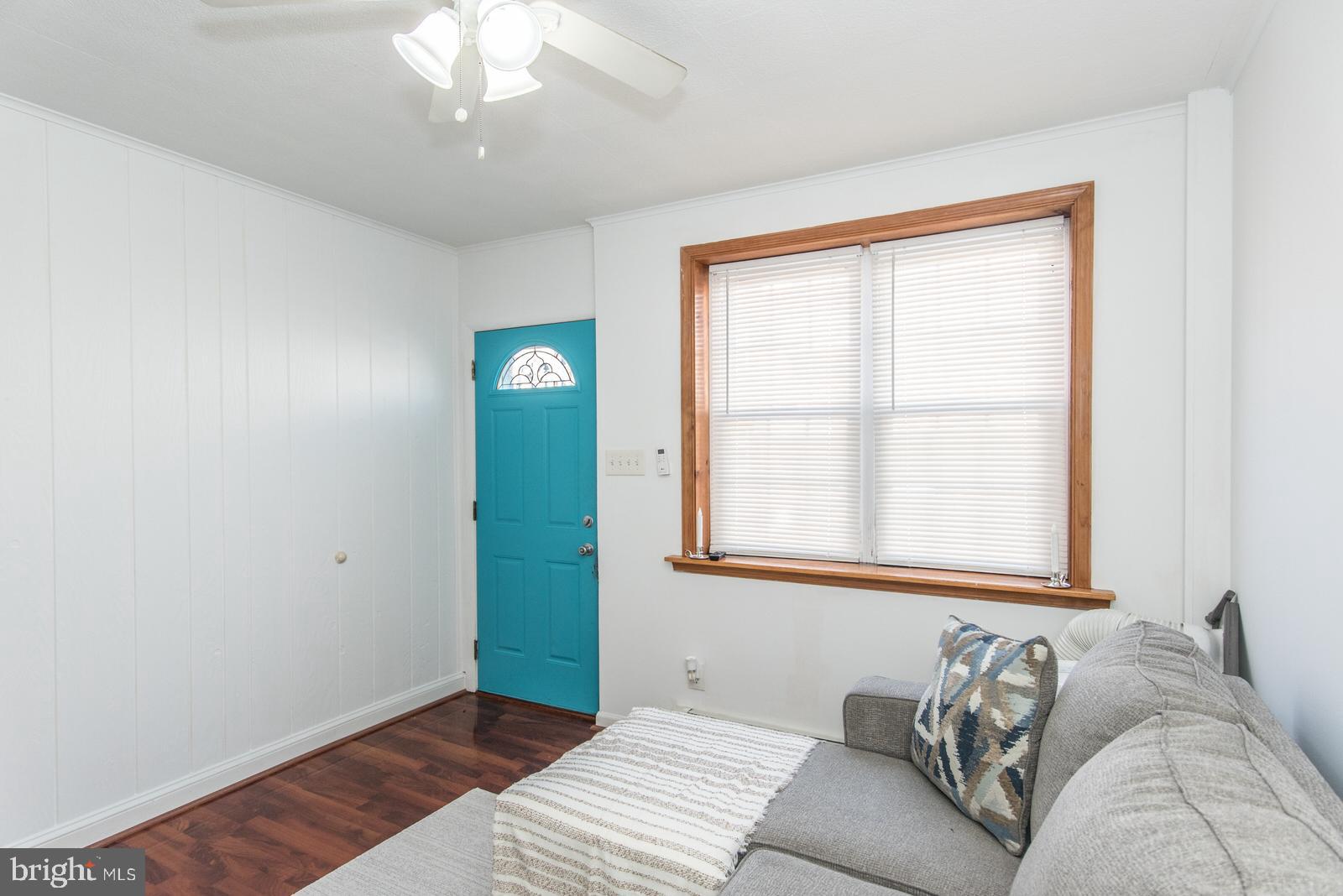 PORT RICHMOND - Residential