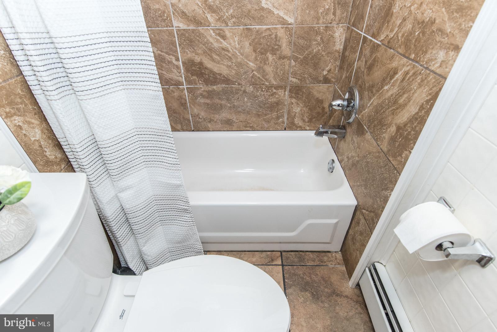 PORT RICHMOND - Residential