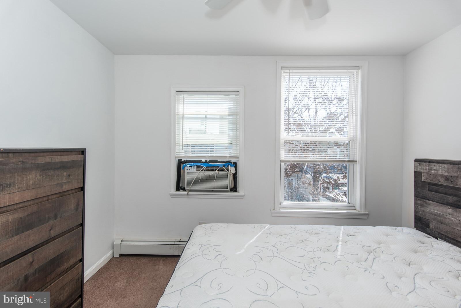 PORT RICHMOND - Residential