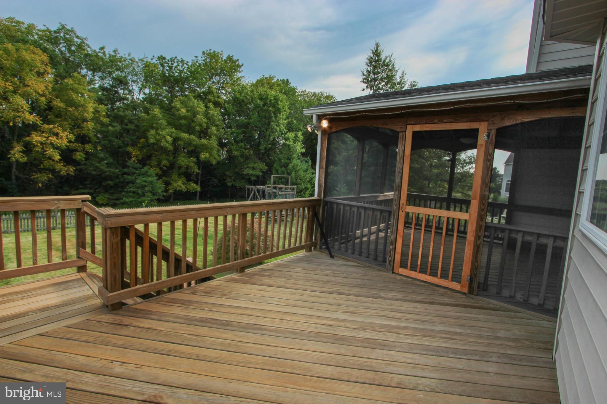 SOUTH RIDING - Residential