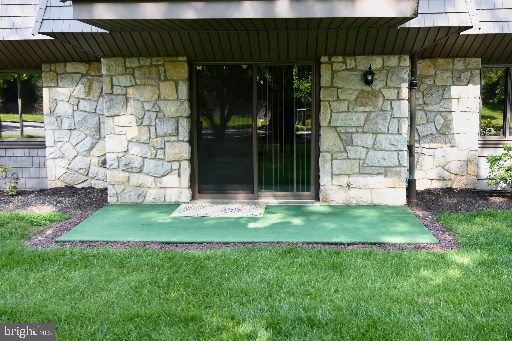1801 CAMBRIDGE AVENUE A-05