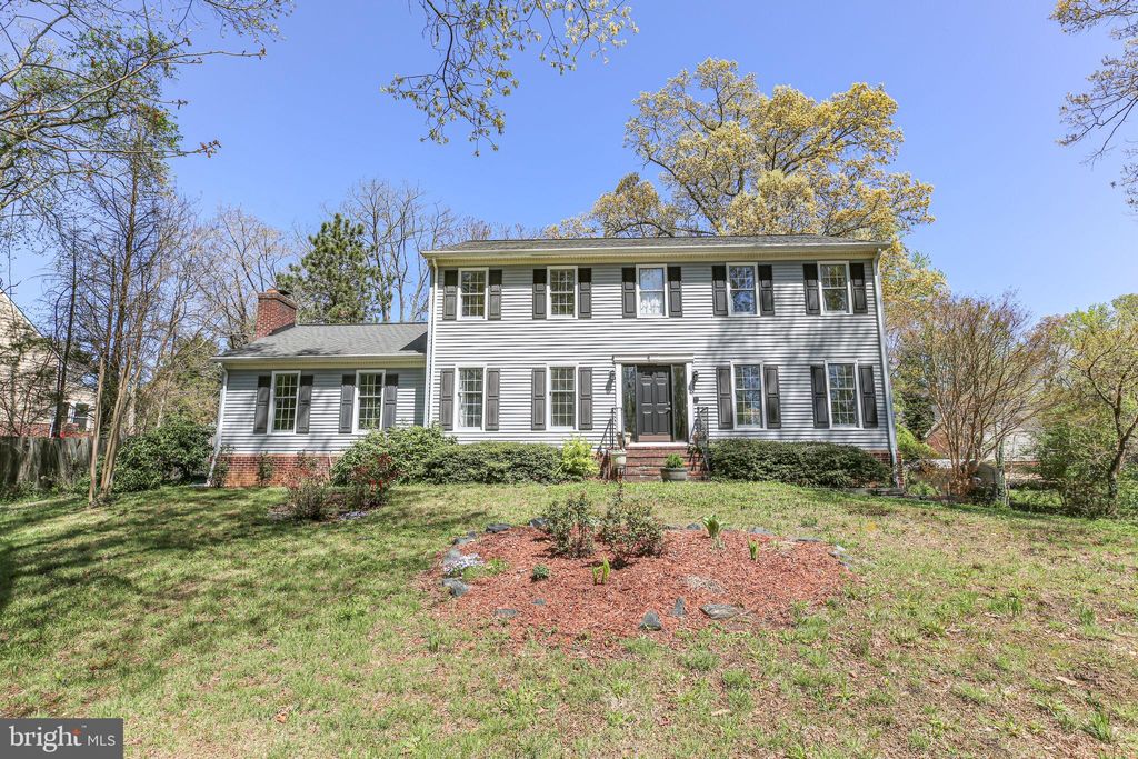Photo of 410 Collingwood Drive, FREDERICKSBURG, VA 22405 (MLS # VAST2047248)